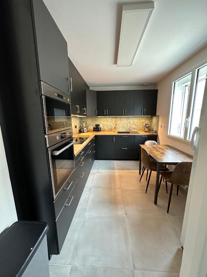 Au Coeur Du Terroir Champenois Villa Chavot-Courcourt Екстериор снимка